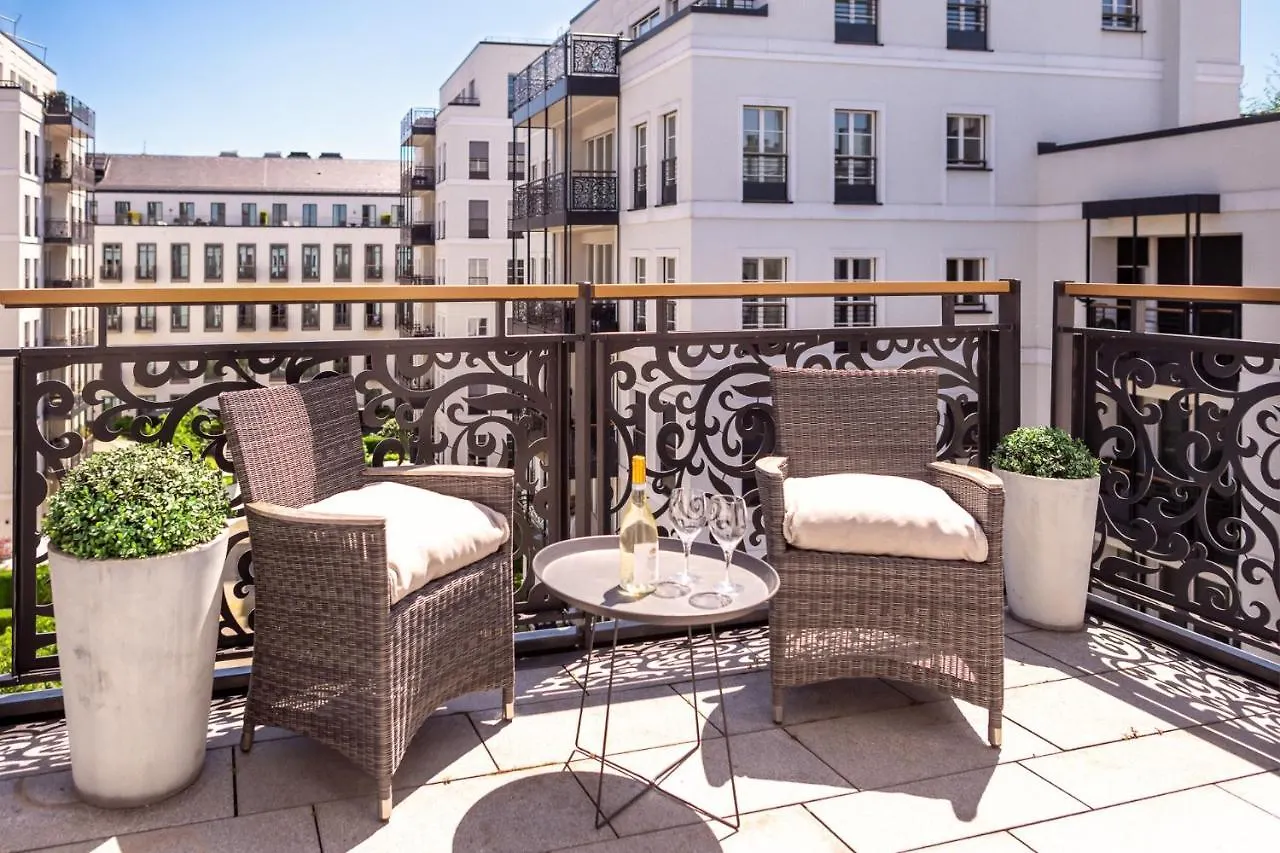 The Wellem Residences Dusseldorf 5*,
